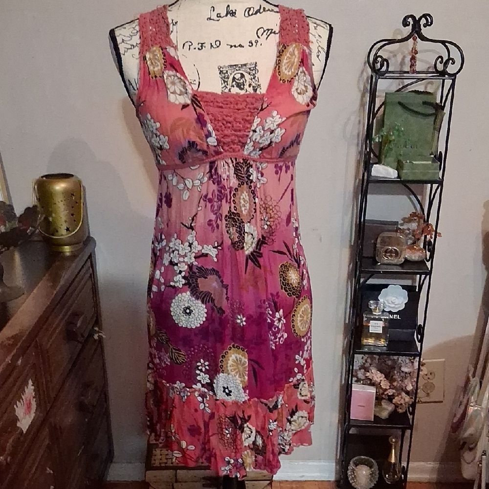 FORBIDDEN Floral Pink Sleeveless Dress  X-small
